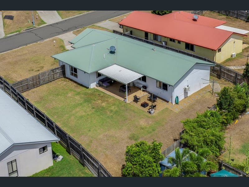6 Saxonvale Court, New Auckland — photo 1 of 5