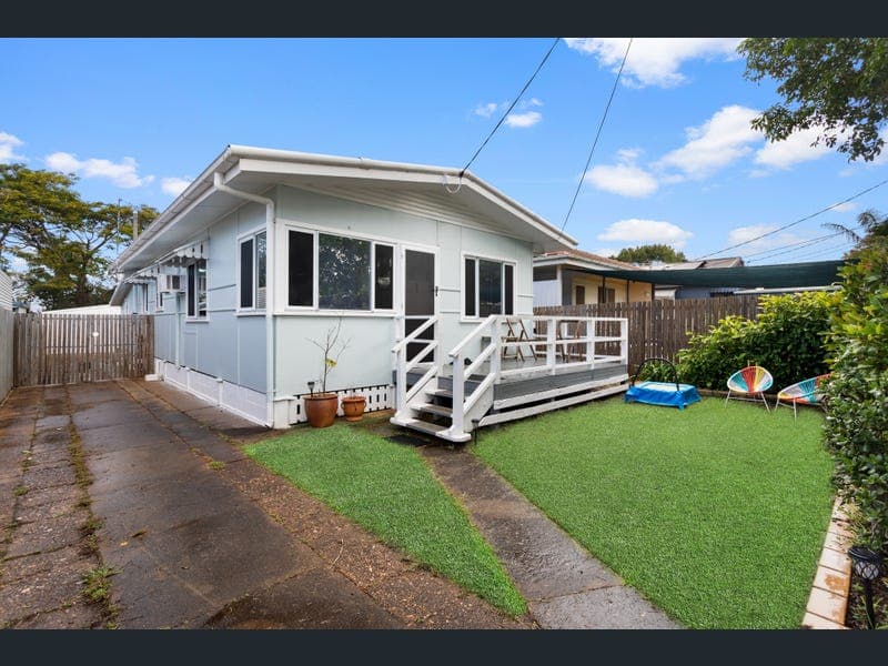 71 Albert Street, Margate — photo 1 of 5