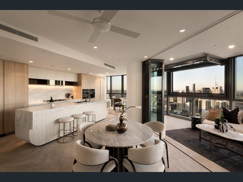 5108/8 Margaret Street, Brisbane City — photo 1 of 5