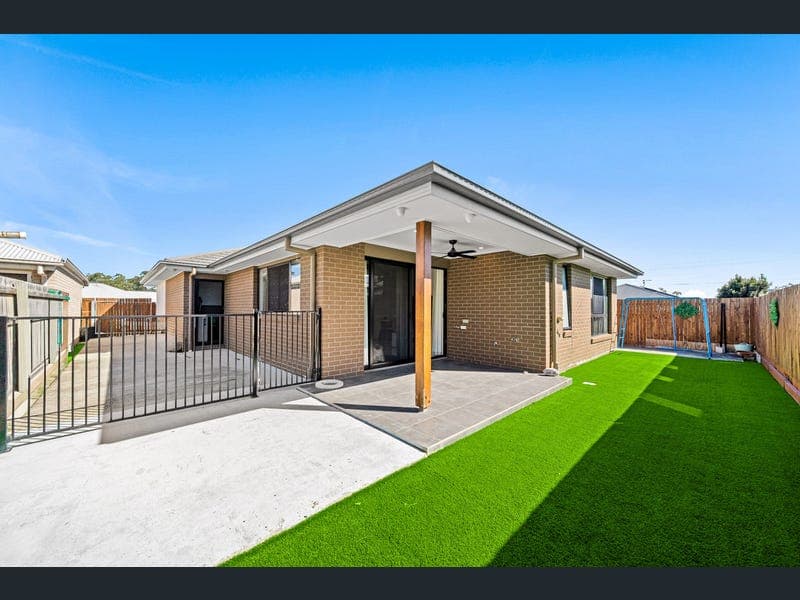 36 Arravanda Crescent, Pallara — photo 1 of 5