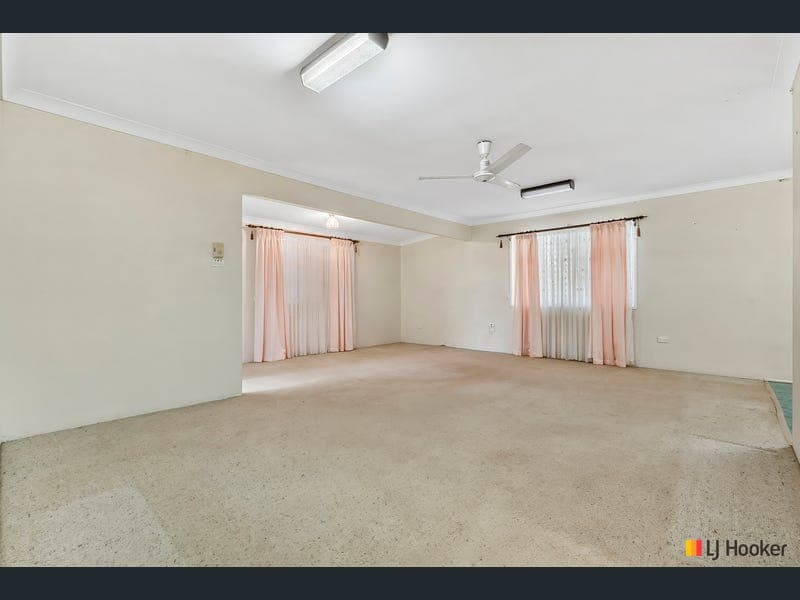 1 Palm Avenue, Taranganba — photo 1 of 5