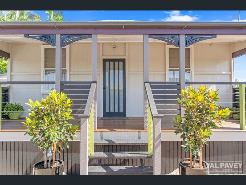 234-236 Cheapside Street, Maryborough — photo 1 of 5