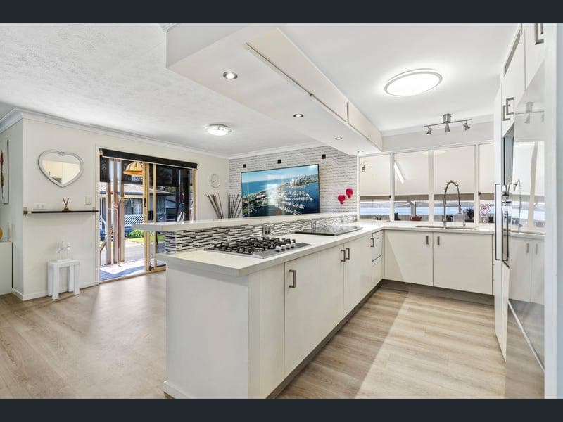 186/325 Reedy Creek Road, Burleigh Waters — photo 1 of 5