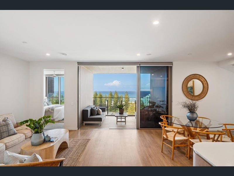 1003/146-148 Surf Parade, Broadbeach — photo 1 of 5