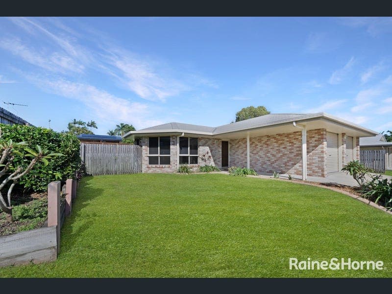26 Lilian Avenue, Eimeo — photo 1 of 5