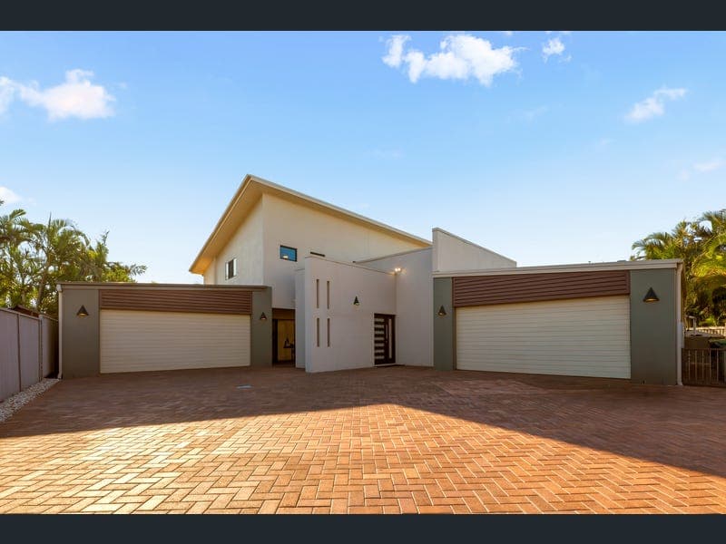 29 Aurora Place, Newport — photo 1 of 5