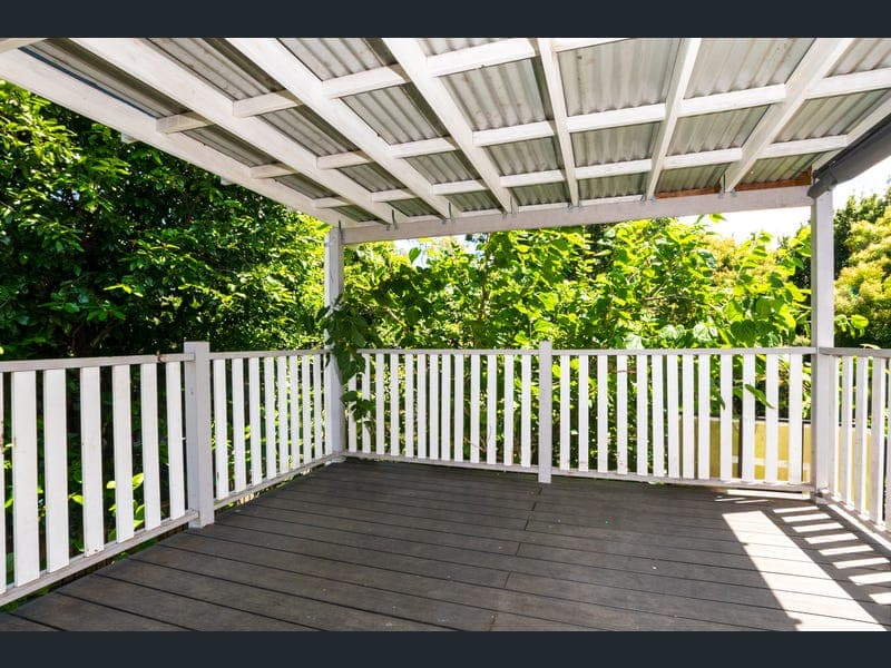 15 Bernice Avenue, Underwood — photo 1 of 5