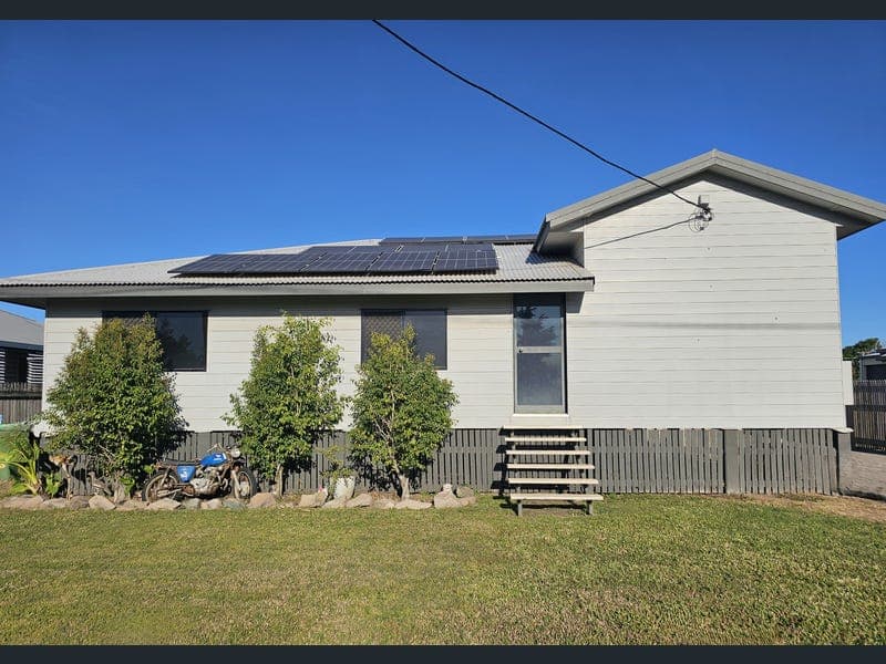 36 Wilmington Street, Ayr — photo 1 of 5