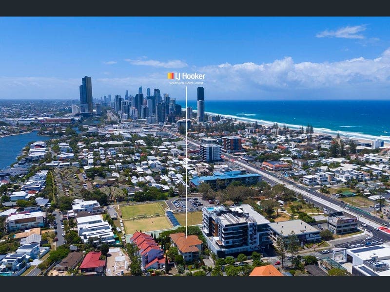 8/17-19 Markeri Street, Mermaid Beach — photo 1 of 5