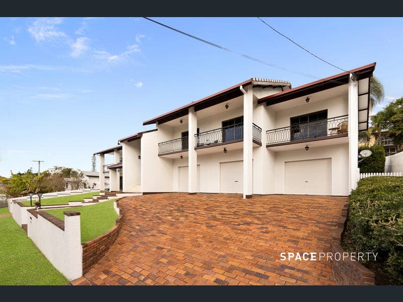 31 Golding Street, Toowong — photo 1 of 5