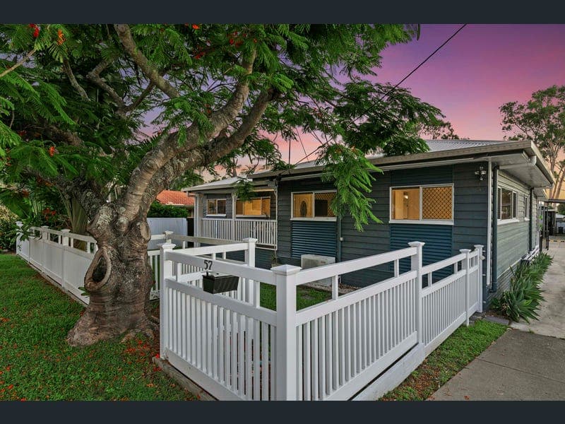 1/57 Miller Street, Urangan — photo 1 of 5