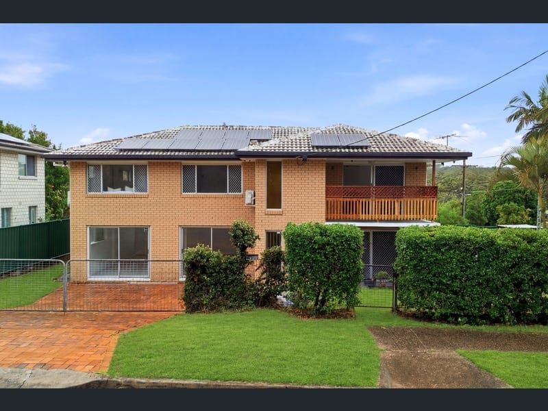 37 Woodview Street, Browns Plains — photo 1 of 5