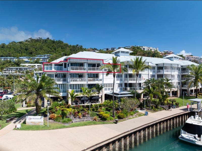 316/33 Port Drive, Airlie Beach — photo 1 of 5