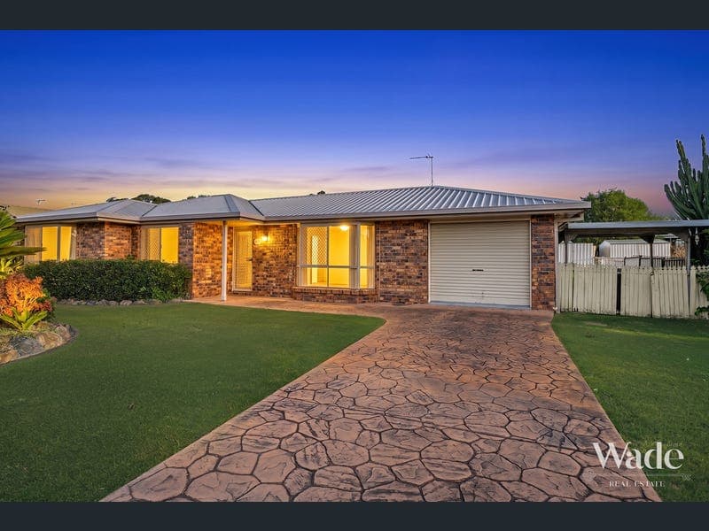 12 Bunker Avenue, Warwick — photo 1 of 5