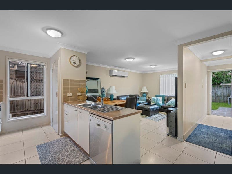 1/20 Christine Drive, Coomera — photo 1 of 5