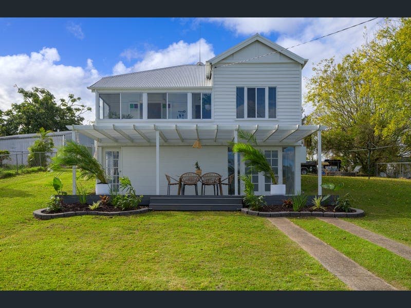 10 Stanley Street, Gympie — photo 1 of 5