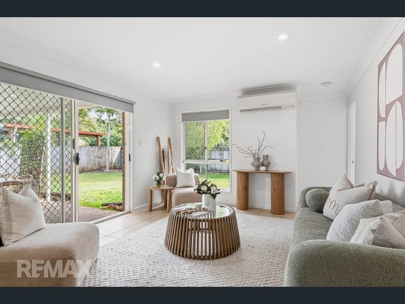 6 Ellagail Court, Bellmere — photo 1 of 5