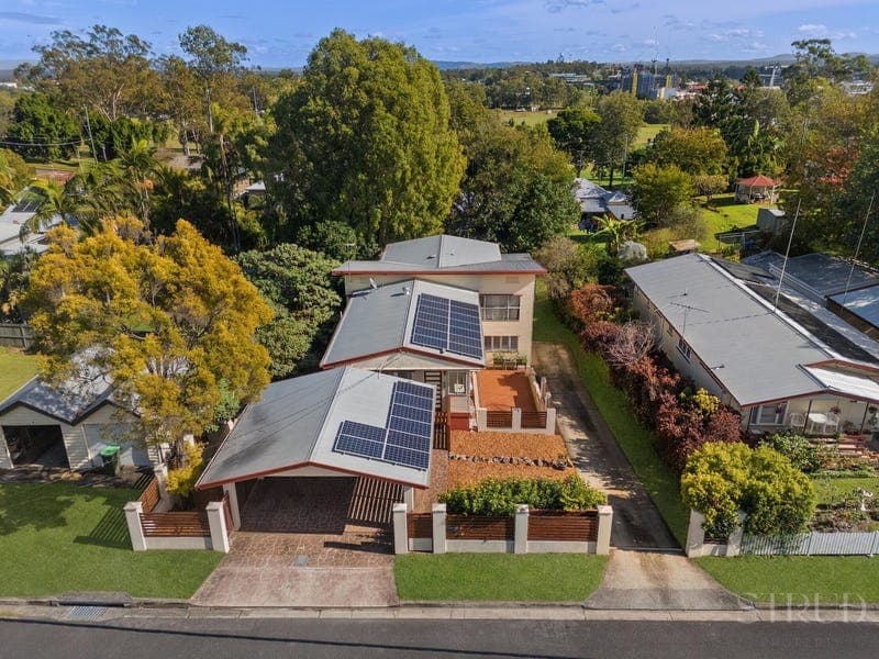 5 Menzies Lane, Eastern Heights — photo 1 of 5