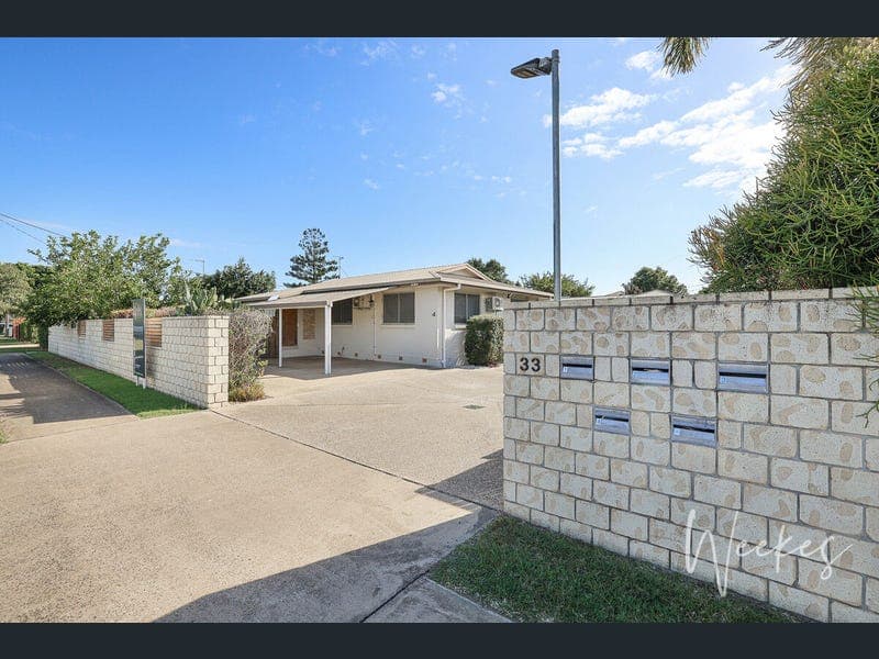 4/33 Duncraigen Street, Norville — photo 1 of 5