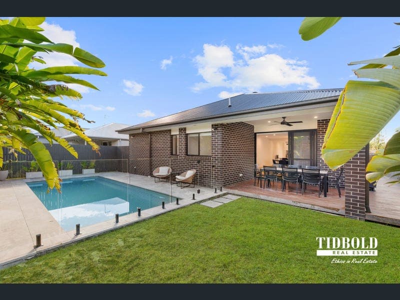 63 Brendan Way, Victoria Point — photo 1 of 5