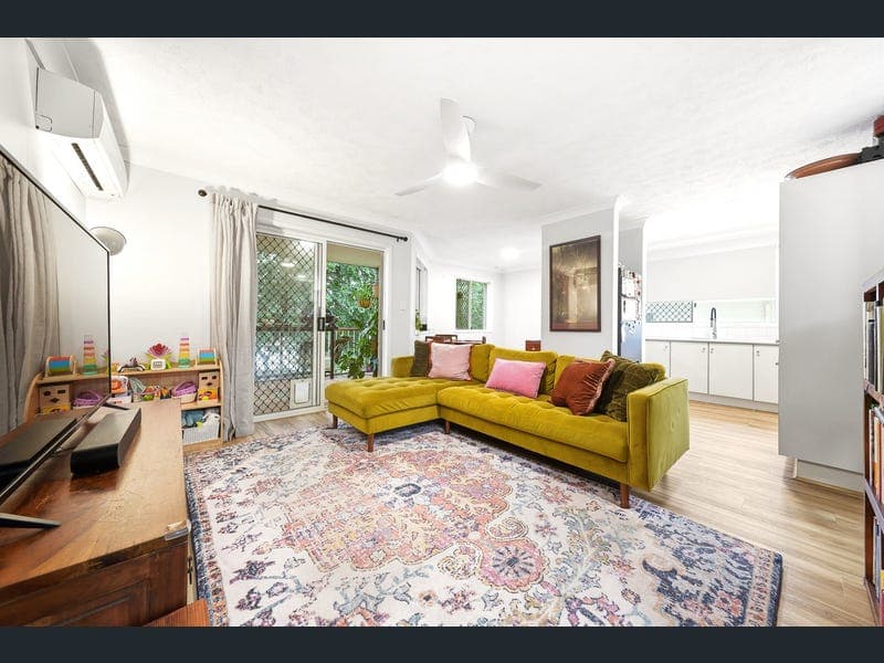 4/33 Buller Street, Everton Park — photo 1 of 5