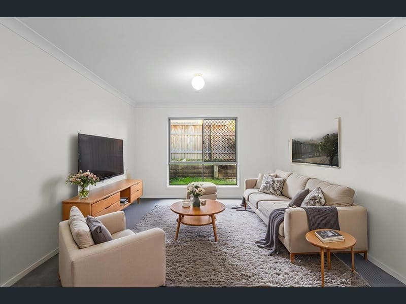 61 Serena Drive, Beaudesert — photo 1 of 5