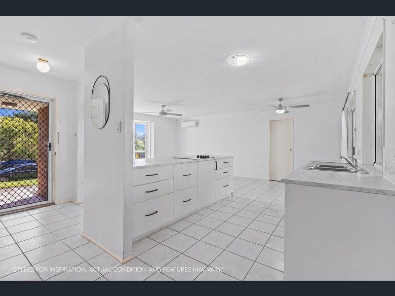 39 Ziedan Drive, Mudgeeraba — photo 1 of 5
