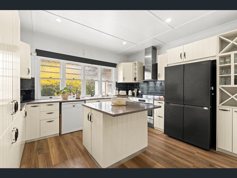255 West Street, Harristown — photo 1 of 5