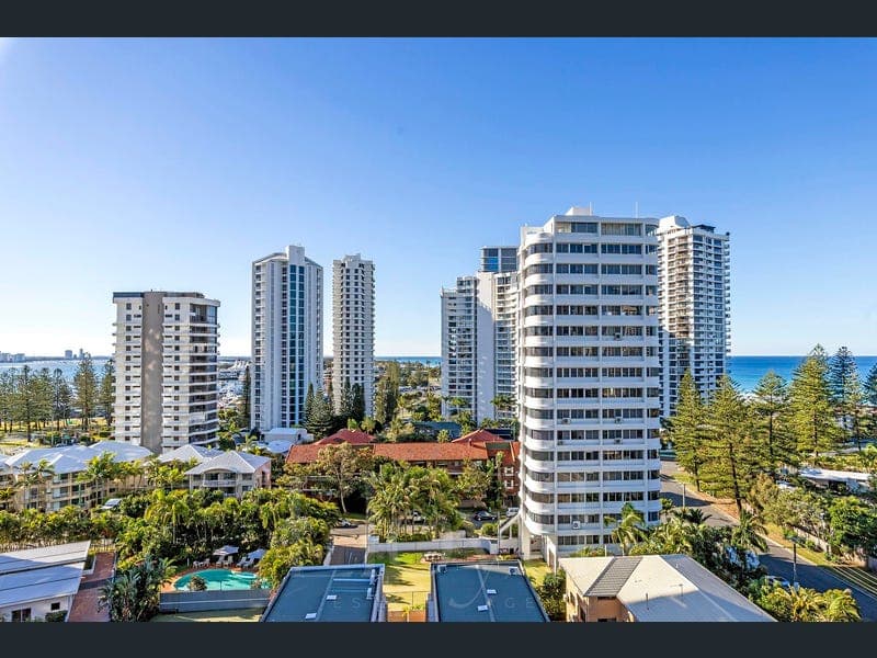 1101/1 Lennie Avenue, Main Beach — photo 1 of 5