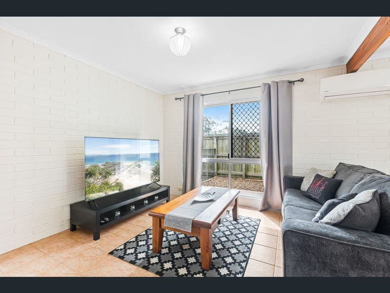 115 Emperor Street, Tin Can Bay — photo 1 of 5