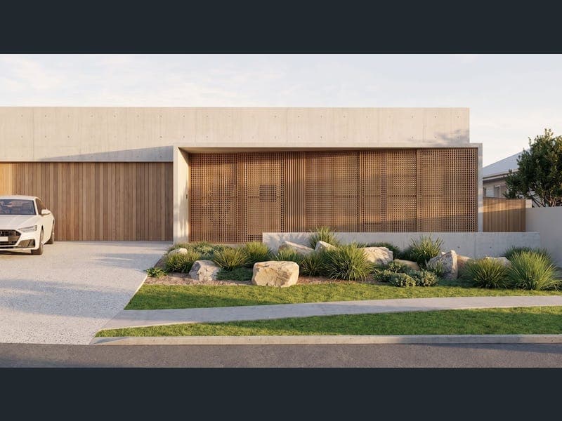 15 Coochin Street, Dicky Beach — photo 1 of 4