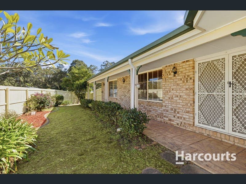 12 Huon Place, Forest Lake — photo 1 of 5