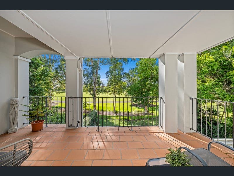 3267 Palladian Drive, Hope Island — photo 1 of 5