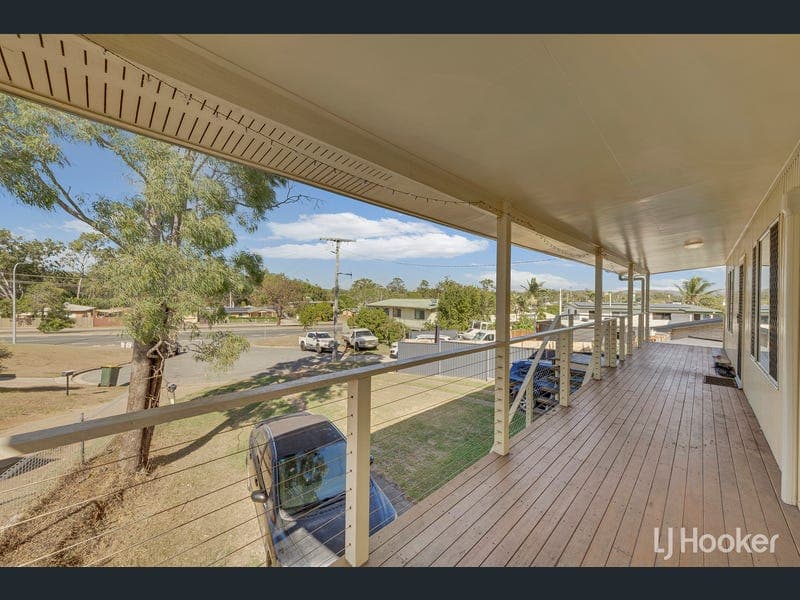 5 Glenn Court, West Gladstone — photo 1 of 5