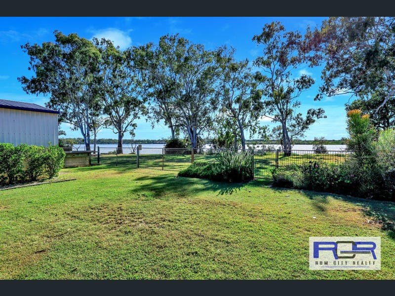 5 Driftwood Court, Winfield — photo 1 of 5