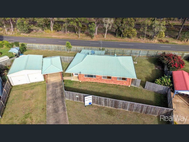 13 Schoch Street, Avenell Heights — photo 1 of 5