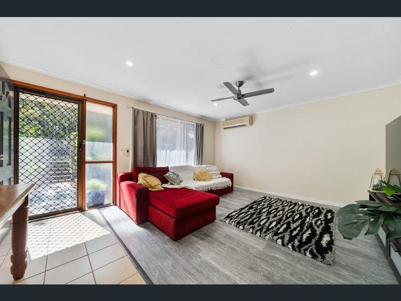 115 Crotona Road East, Alexandra Hills — photo 1 of 5