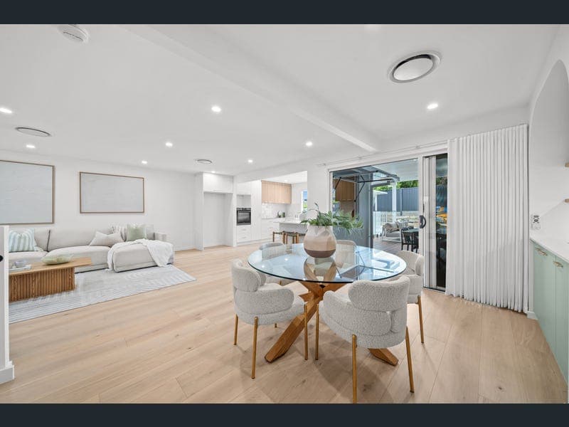 17 Wallaroo Way, Ashmore — photo 1 of 5