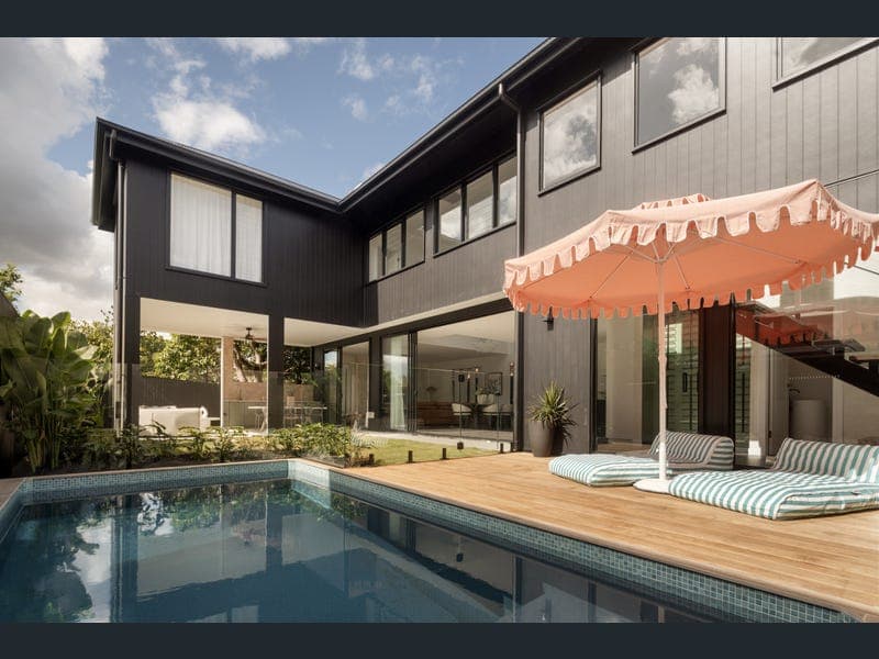 9 Myagah Road, Ashgrove — photo 1 of 5