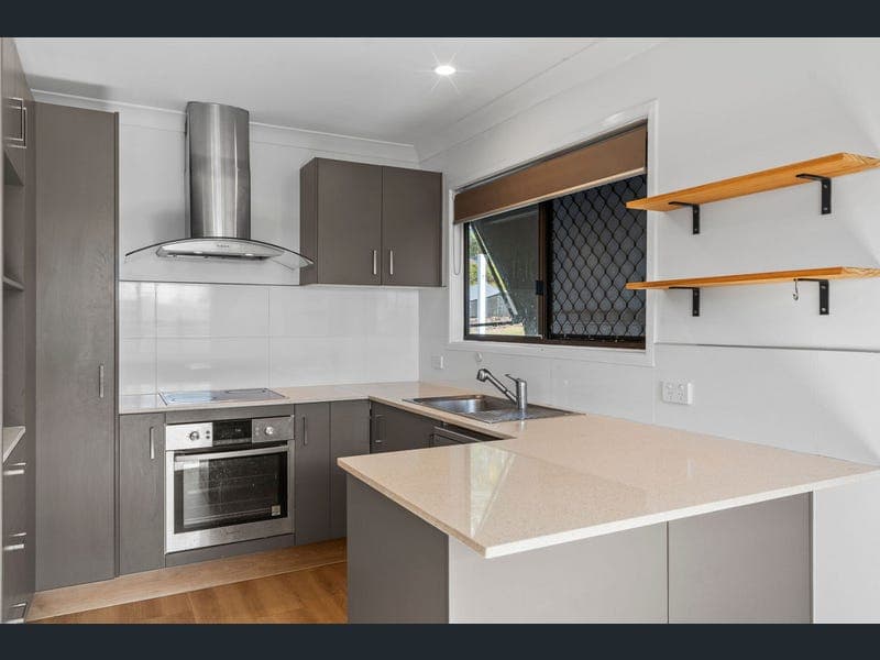 1/11 Eureka Crescent, Nerang — photo 1 of 5