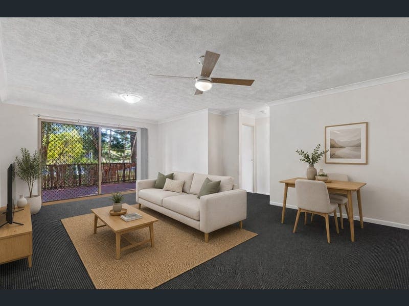 2/28 Sykes Court, Southport — photo 1 of 5