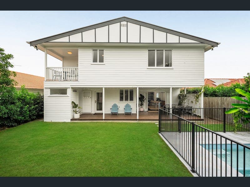 20 Burilda Street, Hendra — photo 1 of 5