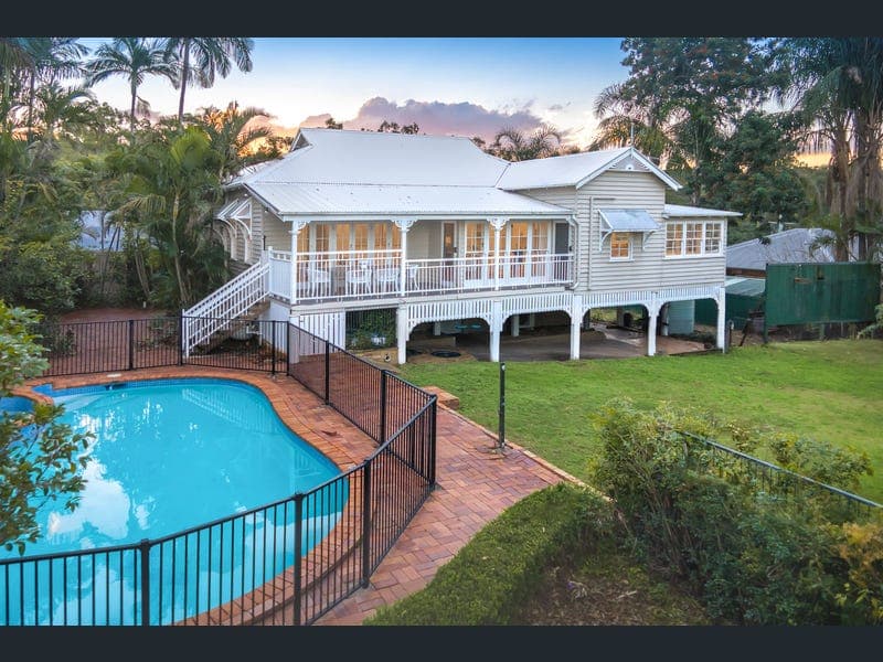 34 Gower Street, Toowong — photo 1 of 5