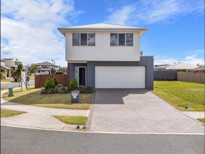 54 Montegrande Circuit, Griffin — photo 1 of 5
