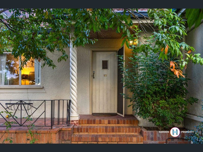 10 Blomfield Street, Moorooka — photo 1 of 5