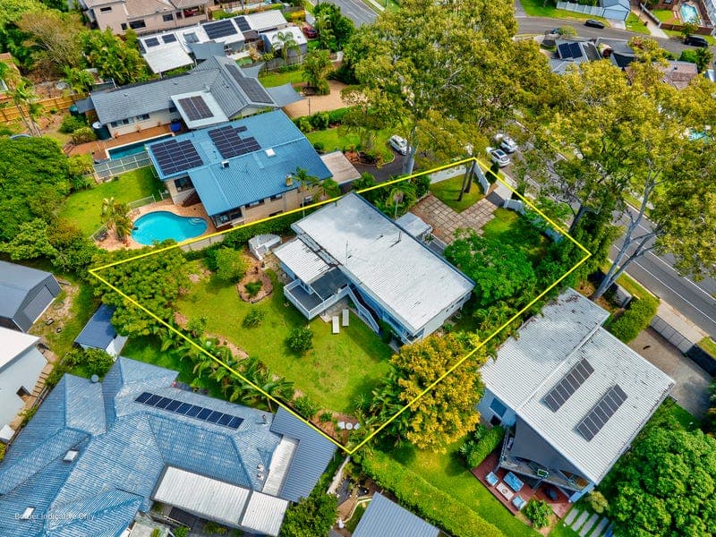 180 Heeb Street, Benowa — photo 1 of 5