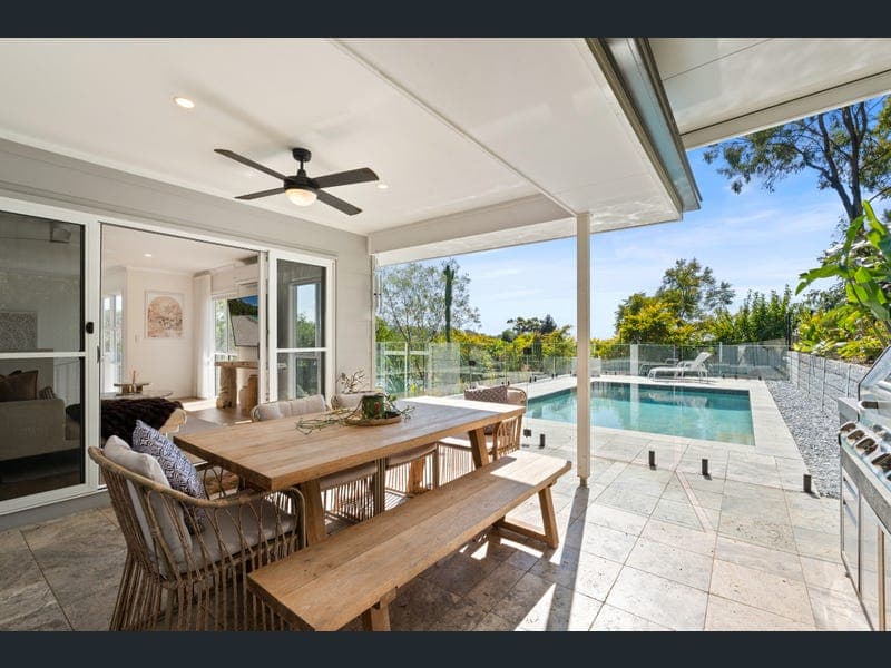 14 Coffeebush Court, Reedy Creek — photo 1 of 5