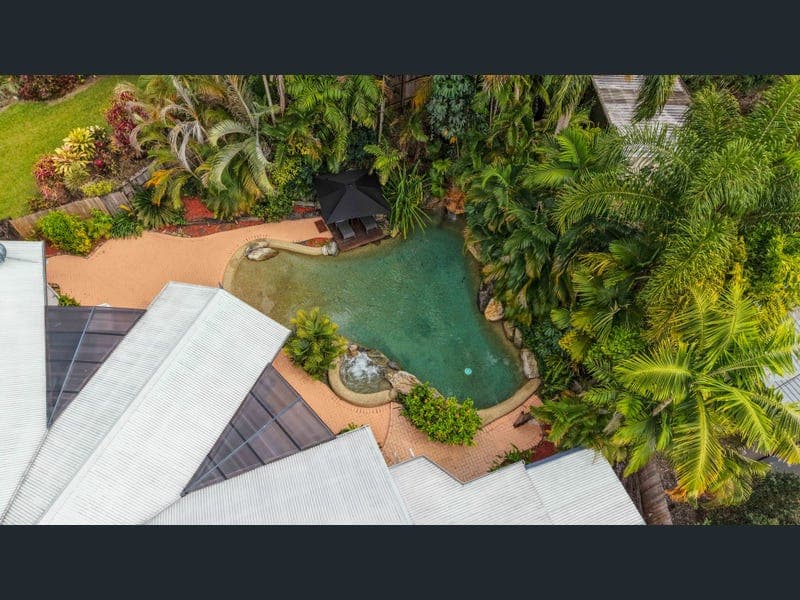 11 Cicero Close, Mooroobool — photo 1 of 5
