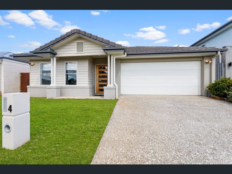 4 Orchard Street, Caboolture South — photo 1 of 5