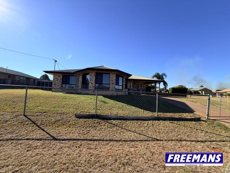 1 Margaret Street, Kingaroy — photo 1 of 5